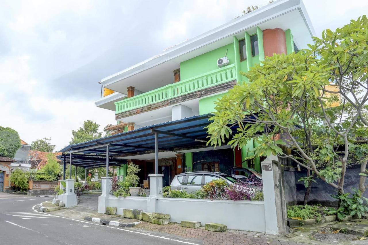 Oyo 90089 Hotel Satria Syariah Denpasar Exteriér fotografie