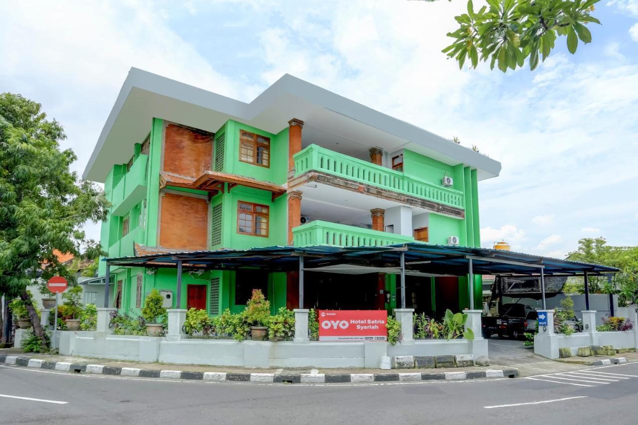 Oyo 90089 Hotel Satria Syariah Denpasar Exteriér fotografie