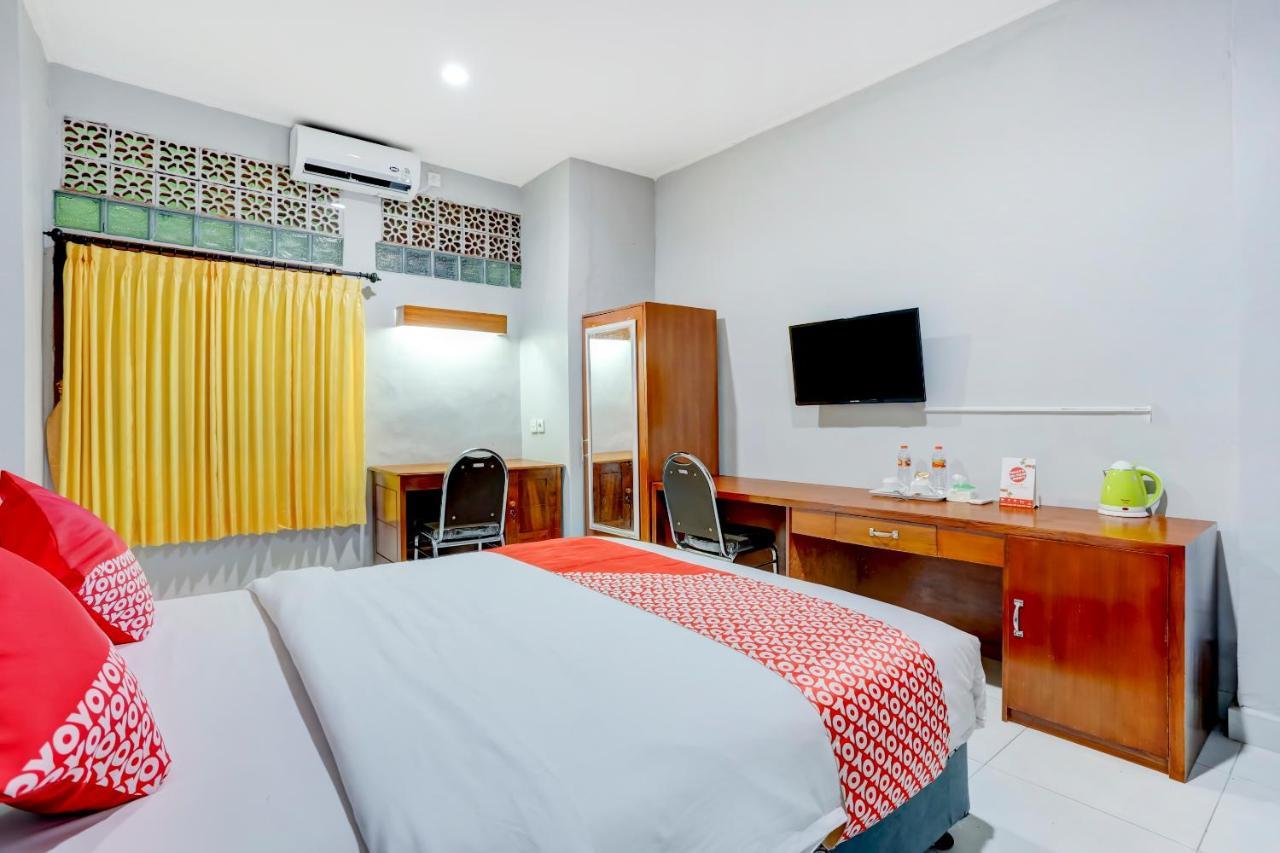 Oyo 90089 Hotel Satria Syariah Denpasar Exteriér fotografie